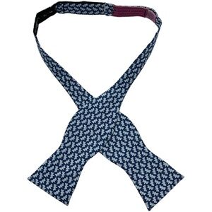 VINEYARD VINES Blue Flying Insect Silk LUXURY Self Bow Tie HANDMADE USA